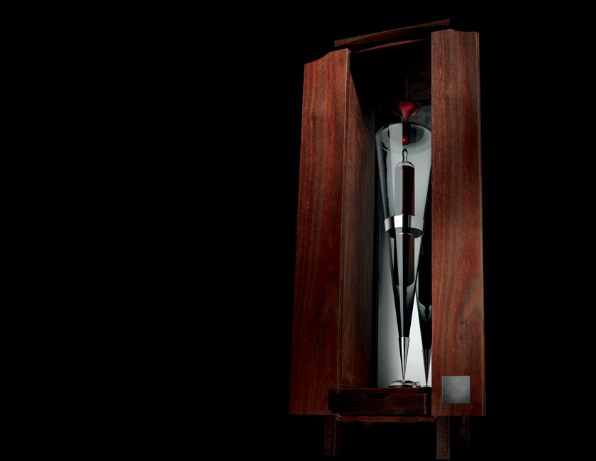 Penfolds glass ampoule in wooden display case